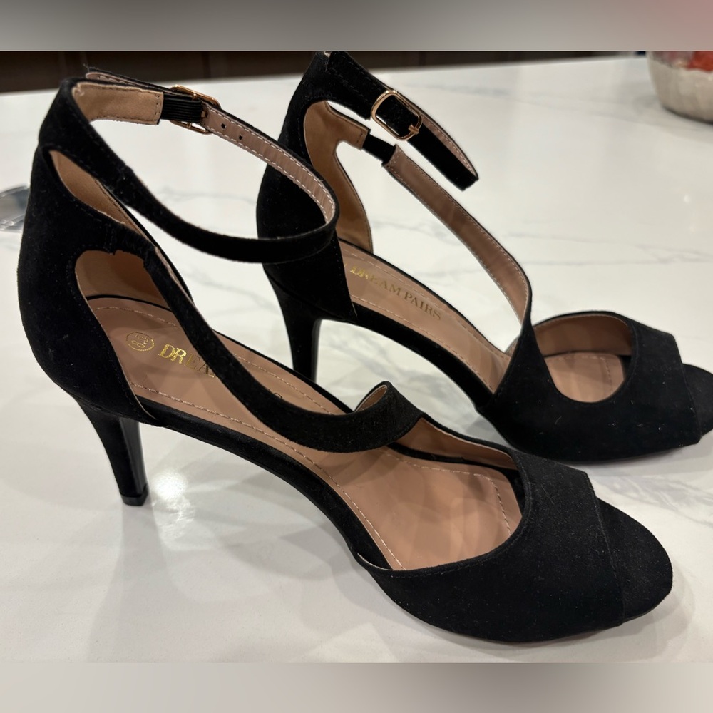 NEW Black Ankle Strap Heels by Dream Pairs
